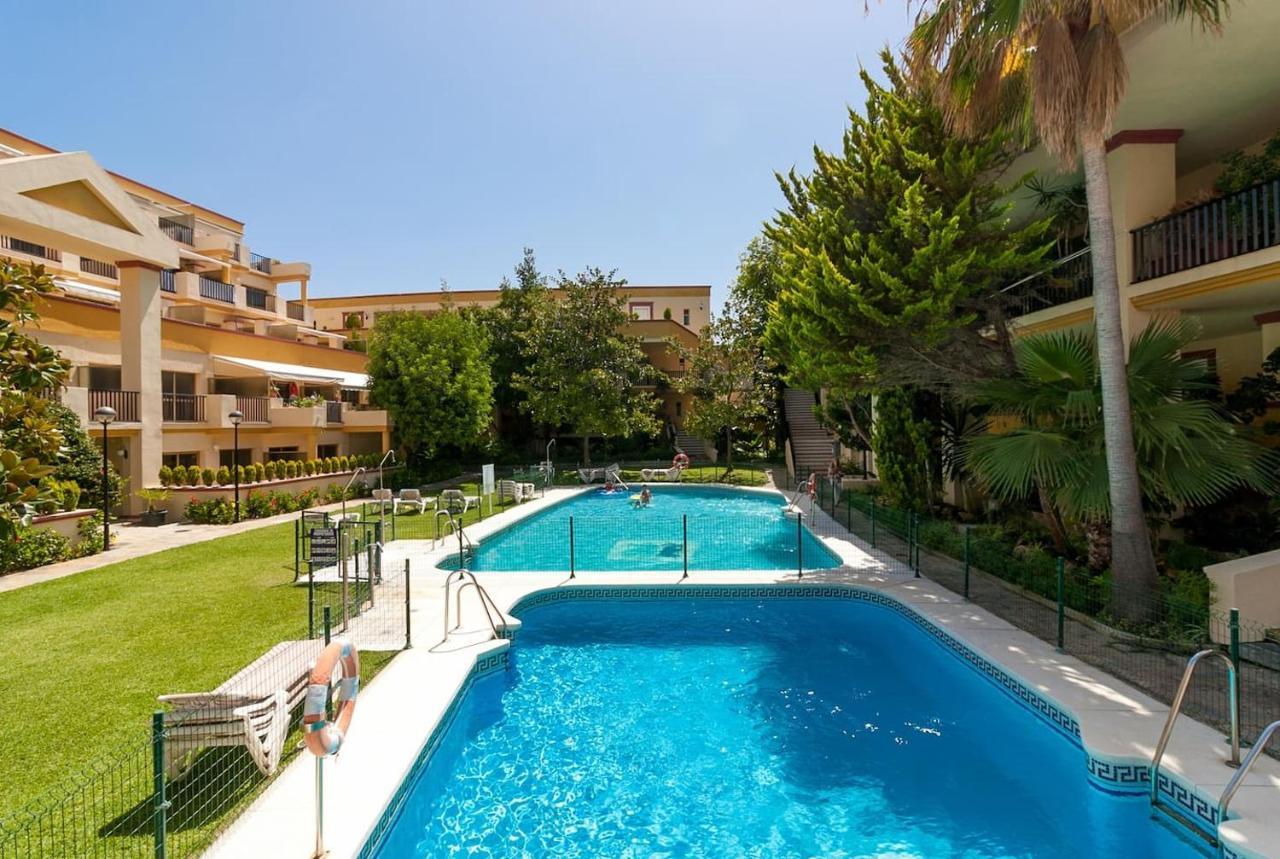 Apartamento Oleholidays 326 Romana Playa Vistas Al Mar Marbella Exterior foto